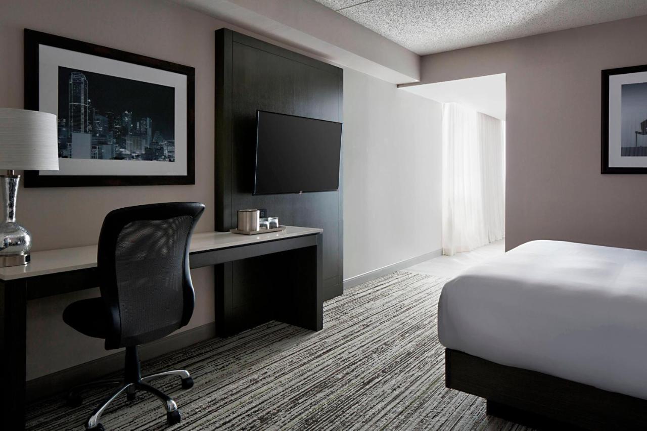 Marriott Dfw Airport South Hotel 4*