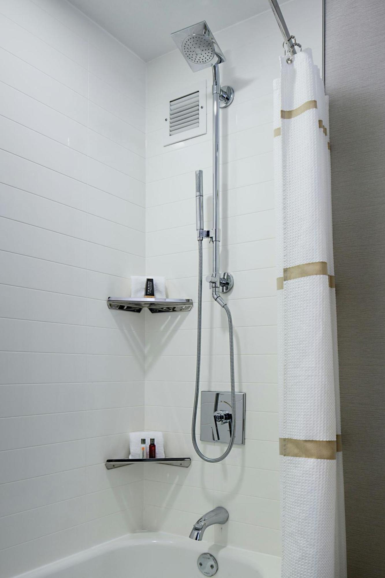 Hotel Marriott Dfw Airport South 4*